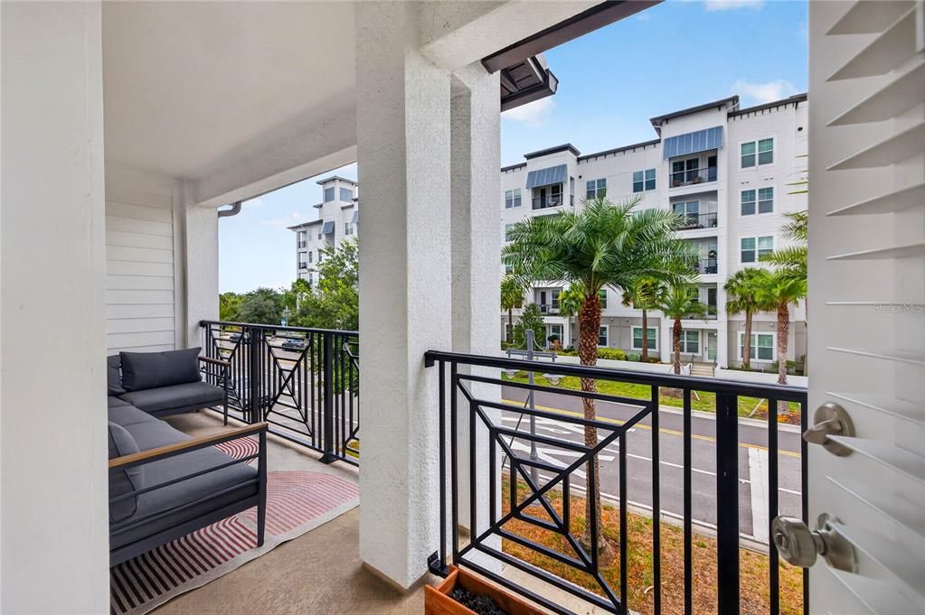 En Venta: $795,000 (3 camas, 3 baños, 2222 Pies cuadrados)