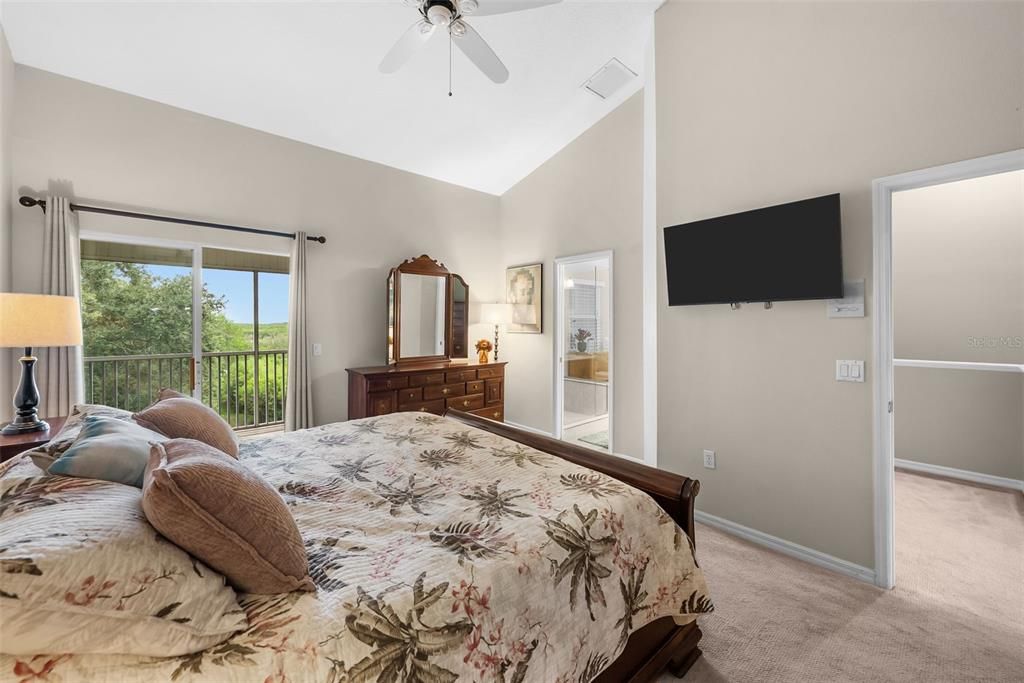 For Sale: $450,000 (2 beds, 2 baths, 1595 Square Feet)