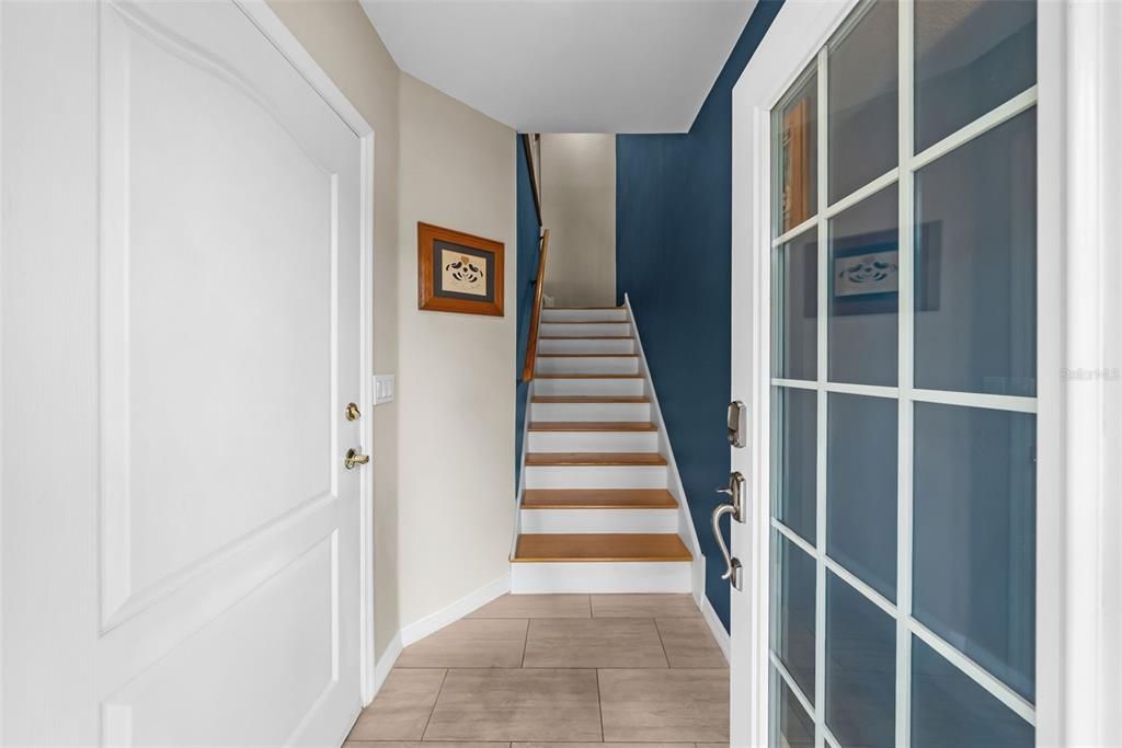 For Sale: $450,000 (2 beds, 2 baths, 1595 Square Feet)