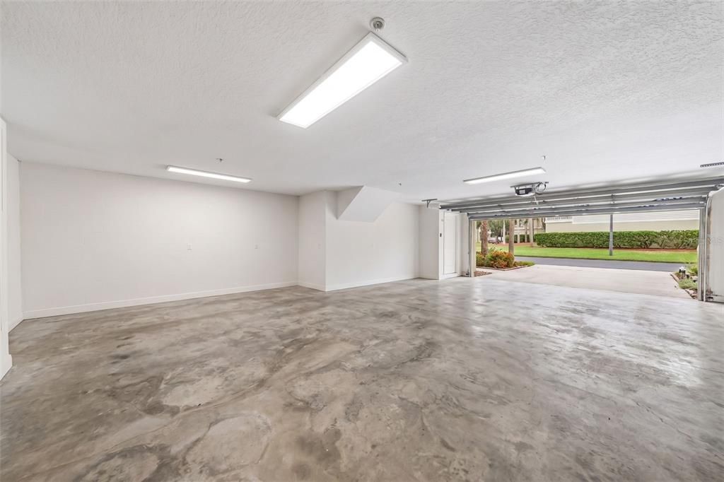 For Sale: $450,000 (2 beds, 2 baths, 1595 Square Feet)