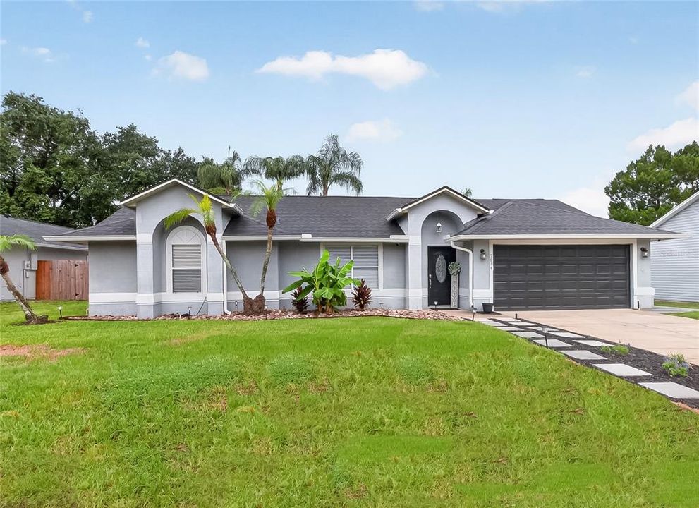 For Sale: $450,000 (3 beds, 2 baths, 1732 Square Feet)