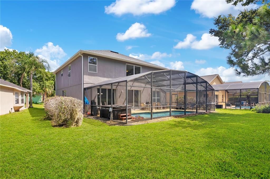 For Sale: $499,900 (6 beds, 4 baths, 2864 Square Feet)