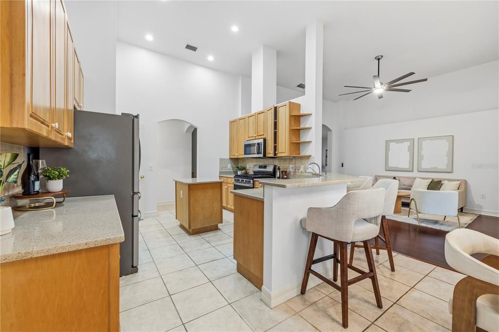 For Sale: $415,000 (4 beds, 3 baths, 2477 Square Feet)