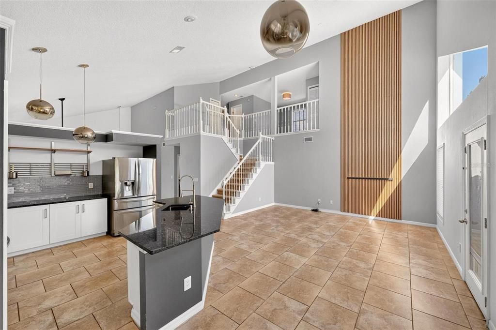 En Venta: $579,000 (4 camas, 2 baños, 2194 Pies cuadrados)