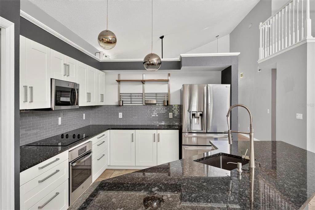 En Venta: $579,000 (4 camas, 2 baños, 2194 Pies cuadrados)