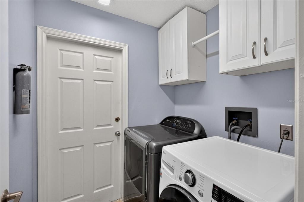 En Venta: $579,000 (4 camas, 2 baños, 2194 Pies cuadrados)
