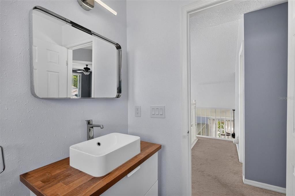 En Venta: $579,000 (4 camas, 2 baños, 2194 Pies cuadrados)