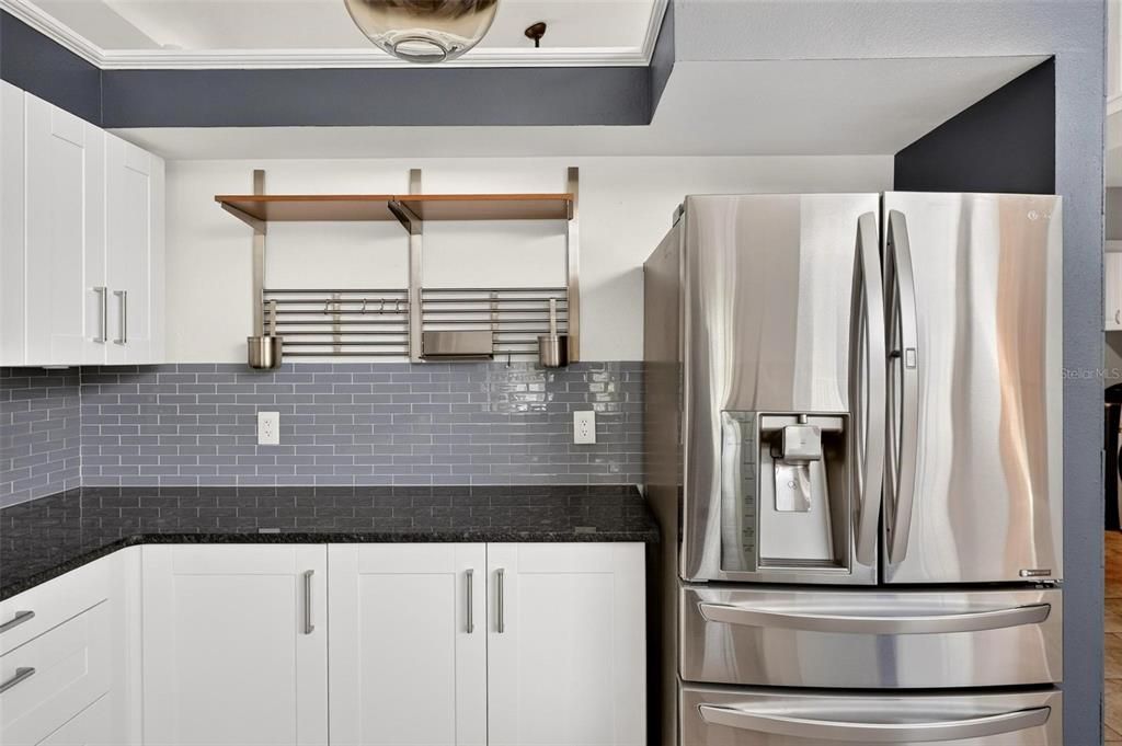 En Venta: $579,000 (4 camas, 2 baños, 2194 Pies cuadrados)