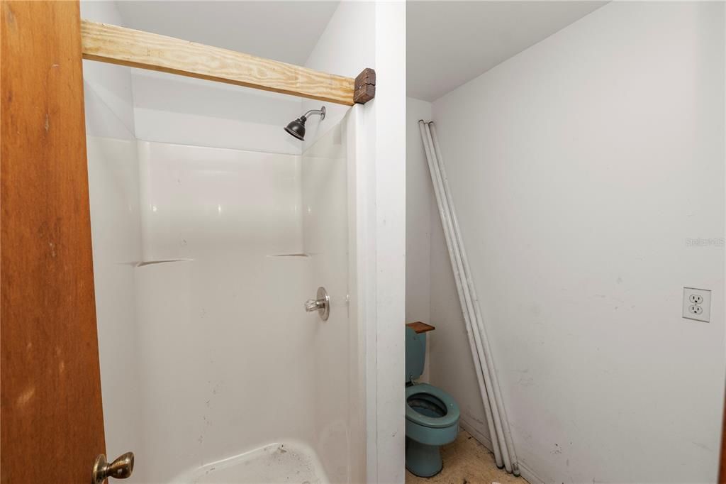 En Venta: $625,000 (4 camas, 2 baños, 2296 Pies cuadrados)