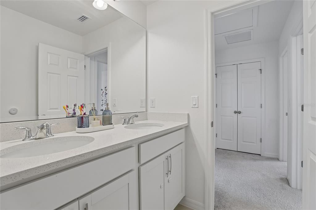 For Sale: $485,000 (4 beds, 2 baths, 2956 Square Feet)