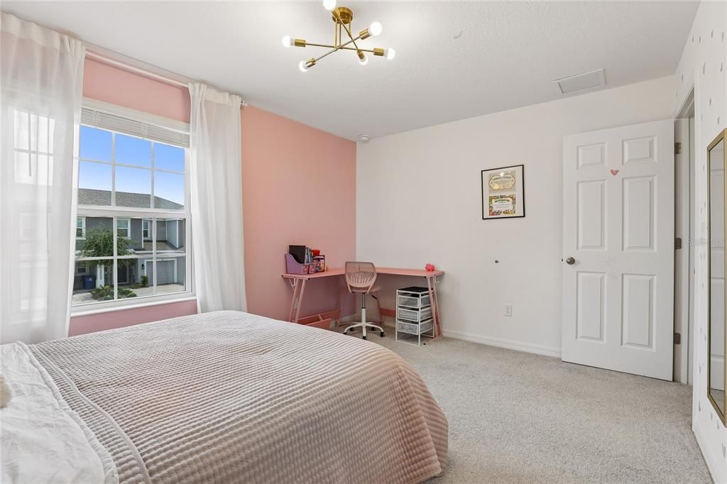 For Sale: $485,000 (4 beds, 2 baths, 2956 Square Feet)