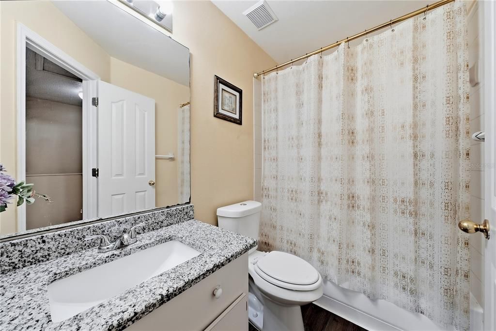 На продажу: $279,000 (3 спален, 2 ванн, 1192 Квадратных фут)