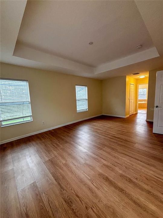 В аренду: $3,099 (6 спален, 3 ванн, 2760 Квадратных фут)