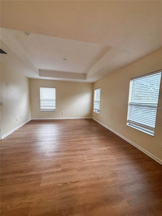 В аренду: $3,099 (6 спален, 3 ванн, 2760 Квадратных фут)