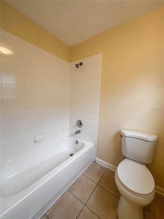 В аренду: $3,099 (6 спален, 3 ванн, 2760 Квадратных фут)