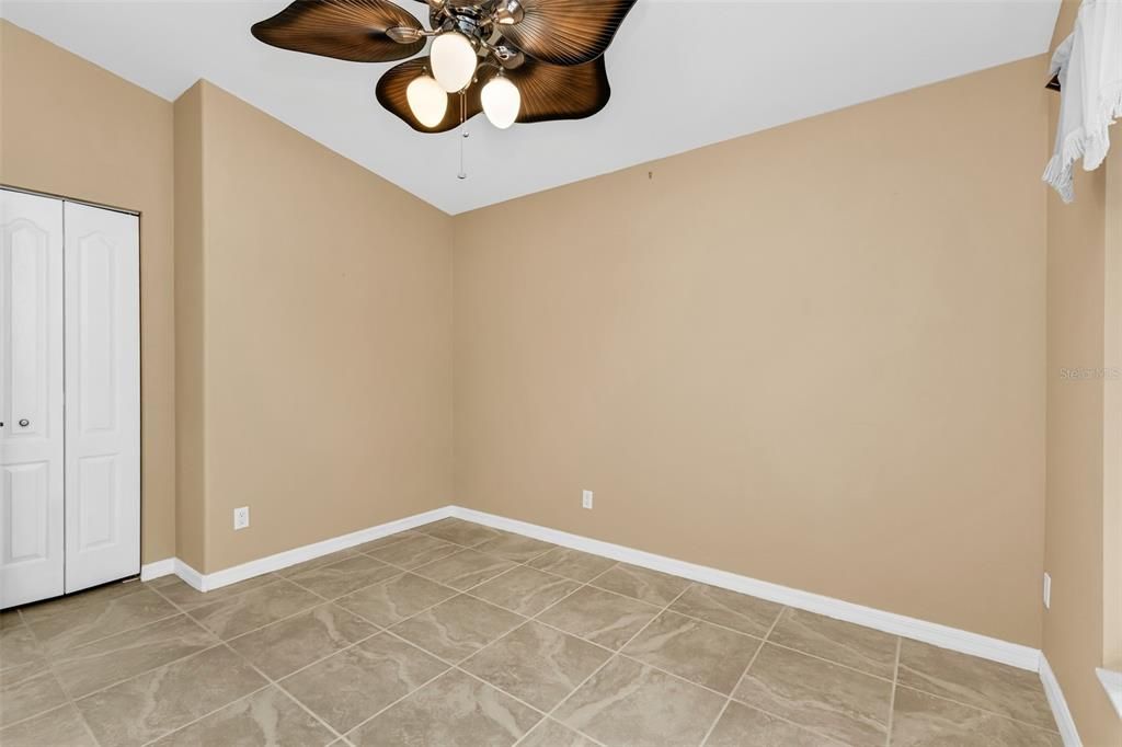 For Sale: $195,000 (2 beds, 2 baths, 1451 Square Feet)