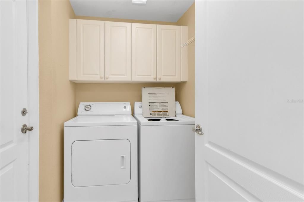 For Sale: $195,000 (2 beds, 2 baths, 1451 Square Feet)
