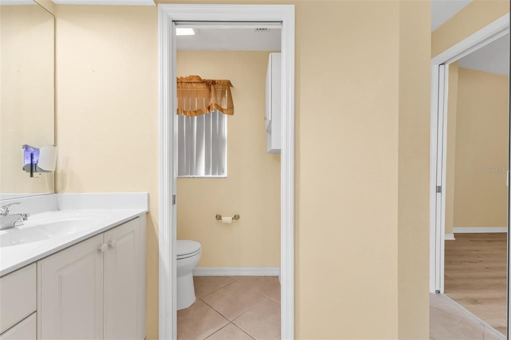For Sale: $195,000 (2 beds, 2 baths, 1451 Square Feet)