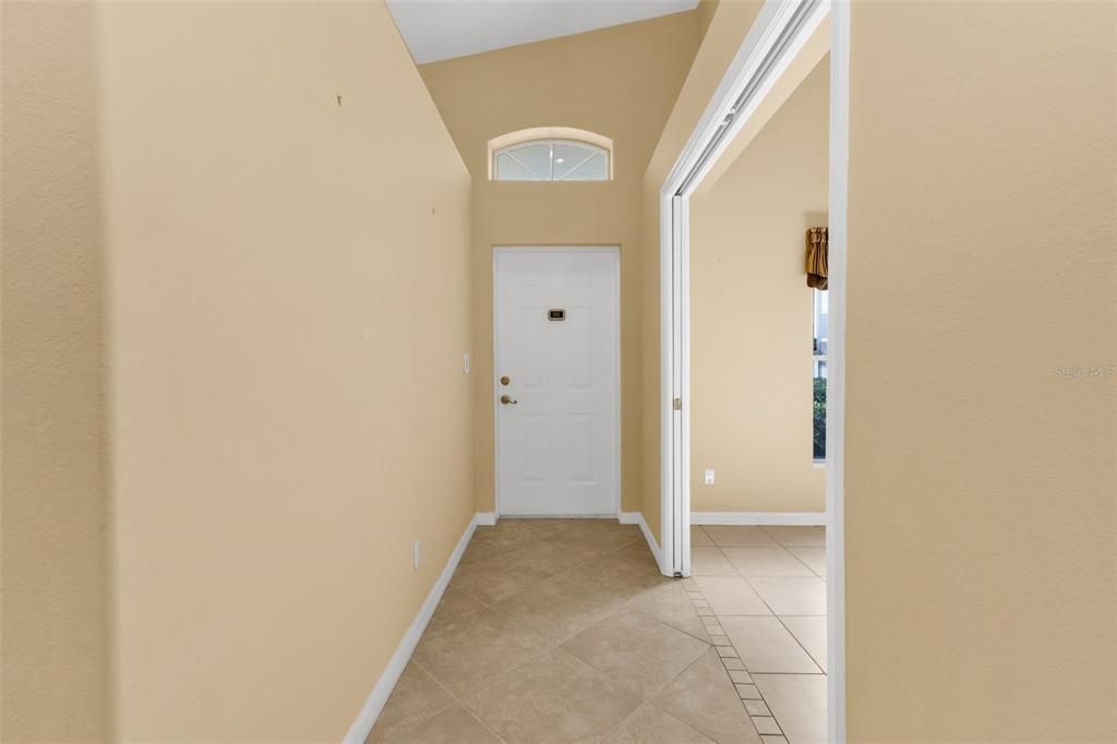 For Sale: $195,000 (2 beds, 2 baths, 1451 Square Feet)