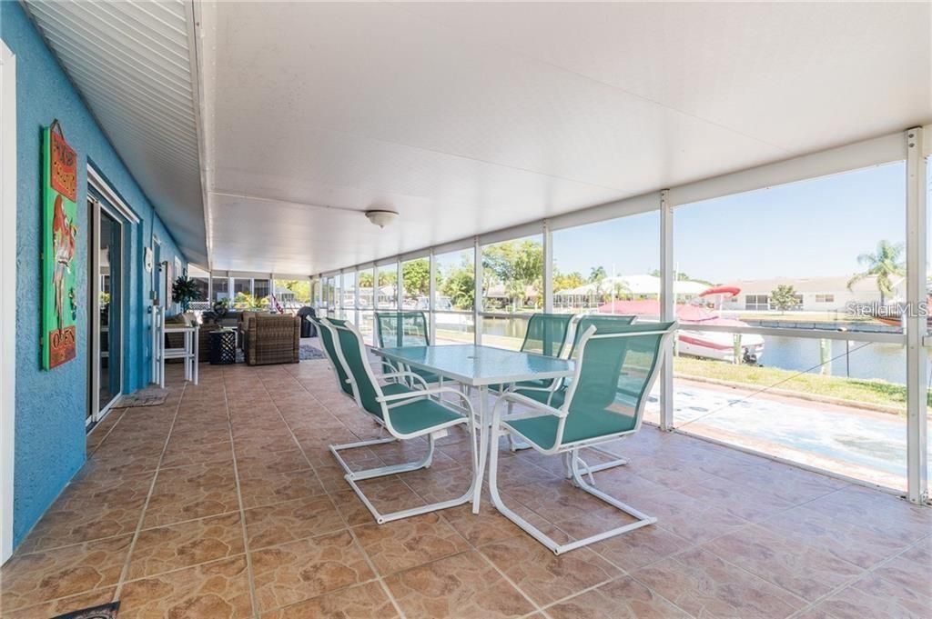 En Venta: $449,000 (3 camas, 2 baños, 1626 Pies cuadrados)