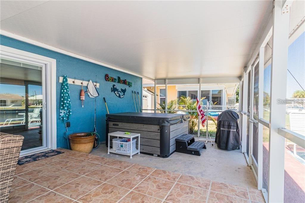 En Venta: $449,000 (3 camas, 2 baños, 1626 Pies cuadrados)