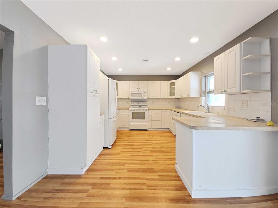 En Venta: $449,000 (3 camas, 2 baños, 1626 Pies cuadrados)