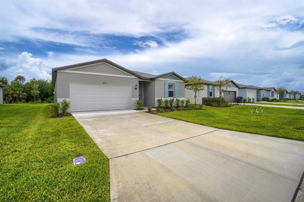 En Venta: $380,000 (4 camas, 2 baños, 1840 Pies cuadrados)