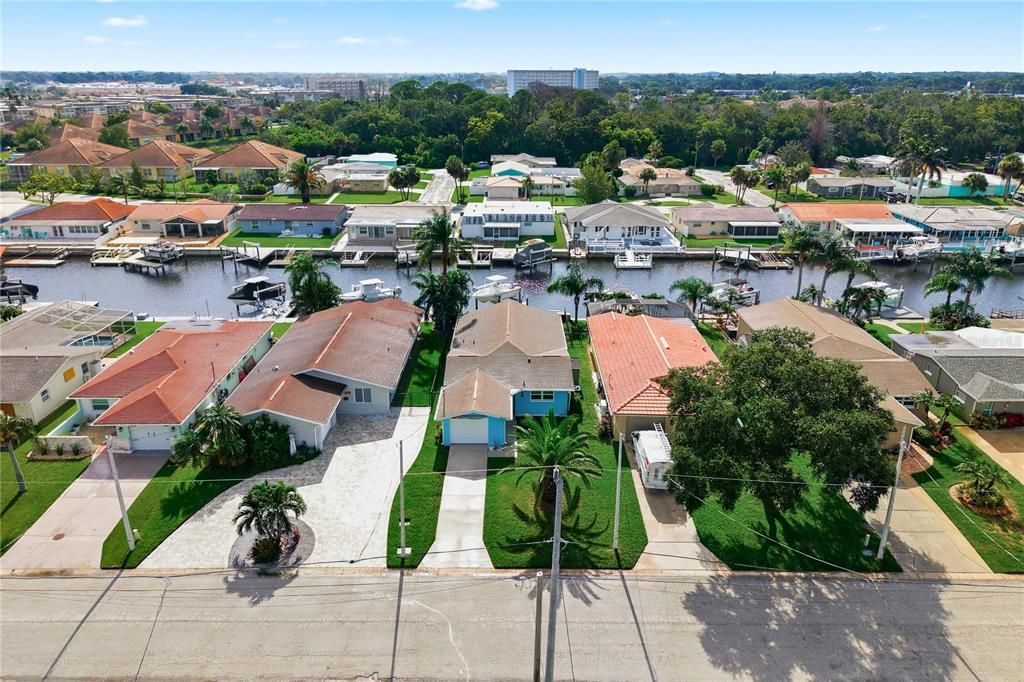 En Venta: $534,900 (3 camas, 2 baños, 1600 Pies cuadrados)
