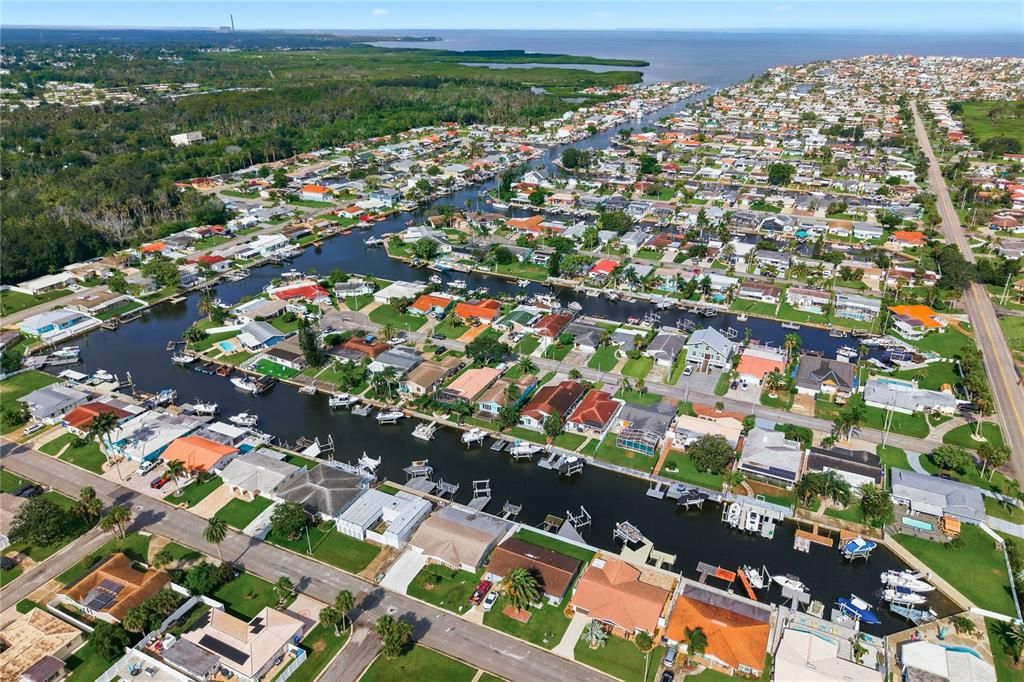 En Venta: $534,900 (3 camas, 2 baños, 1600 Pies cuadrados)
