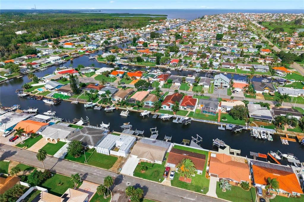 En Venta: $534,900 (3 camas, 2 baños, 1600 Pies cuadrados)