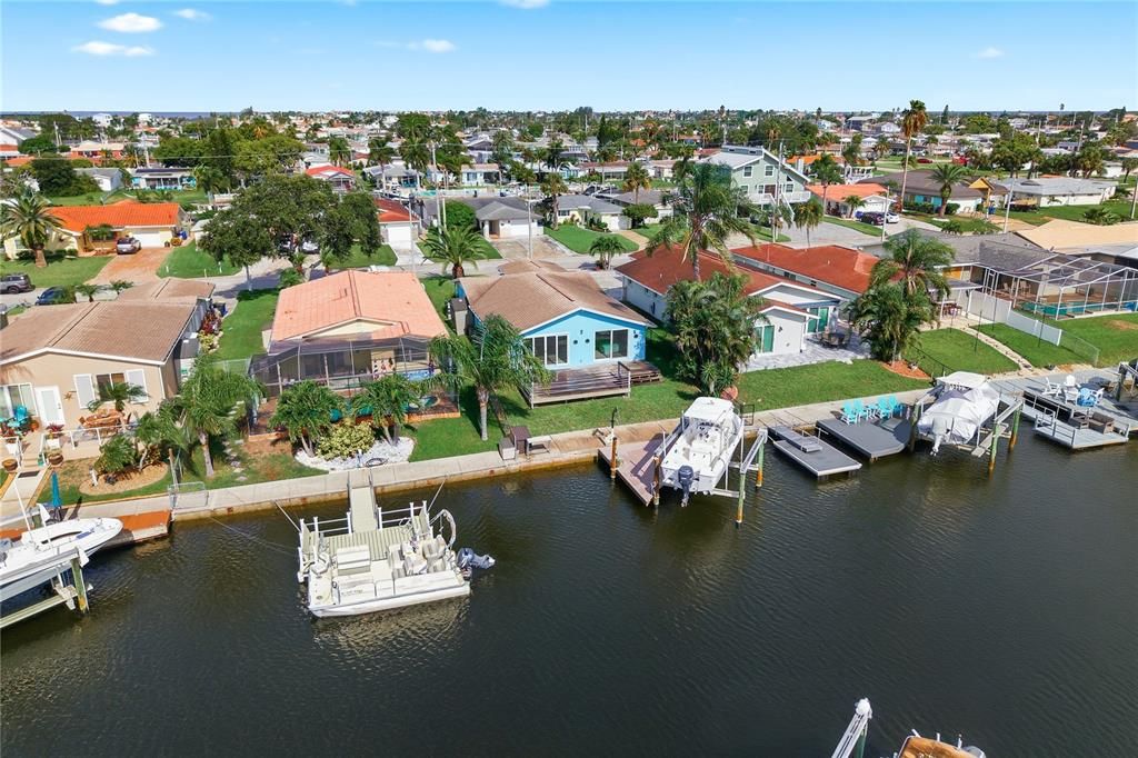 En Venta: $534,900 (3 camas, 2 baños, 1600 Pies cuadrados)