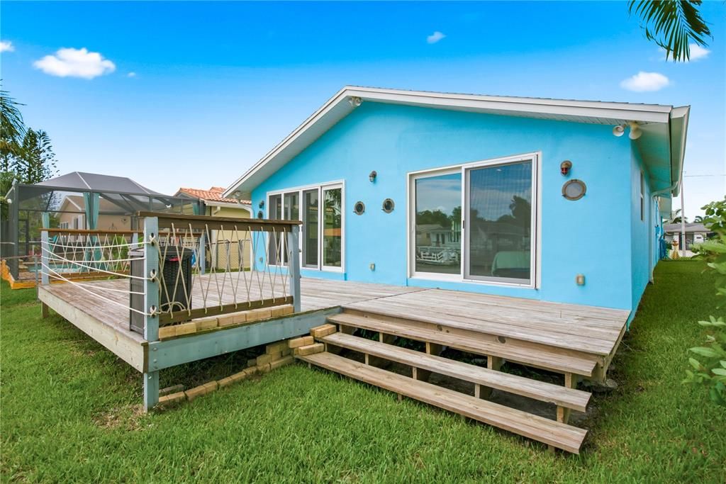En Venta: $534,900 (3 camas, 2 baños, 1600 Pies cuadrados)