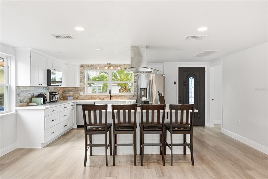 En Venta: $534,900 (3 camas, 2 baños, 1600 Pies cuadrados)