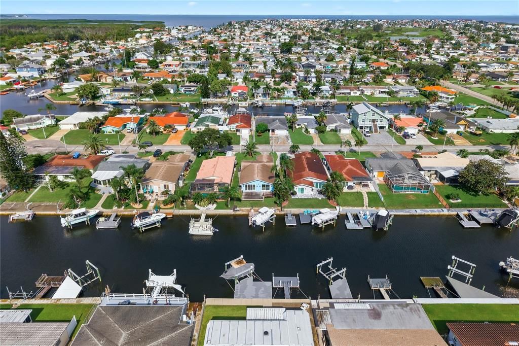 En Venta: $534,900 (3 camas, 2 baños, 1600 Pies cuadrados)