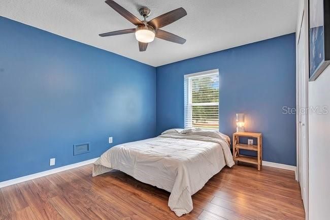 Activo con contrato: $569,000 (4 camas, 2 baños, 2022 Pies cuadrados)