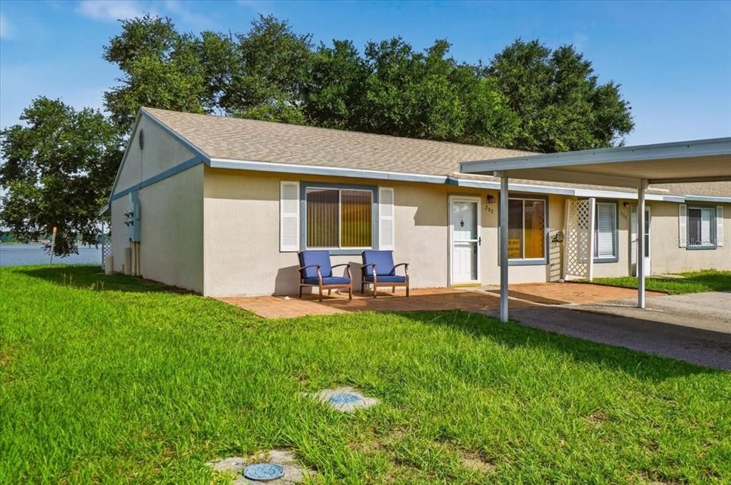 For Sale: $145,000 (2 beds, 2 baths, 1073 Square Feet)