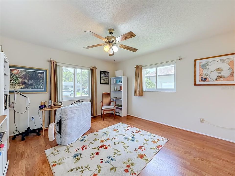 For Sale: $435,000 (3 beds, 2 baths, 1716 Square Feet)