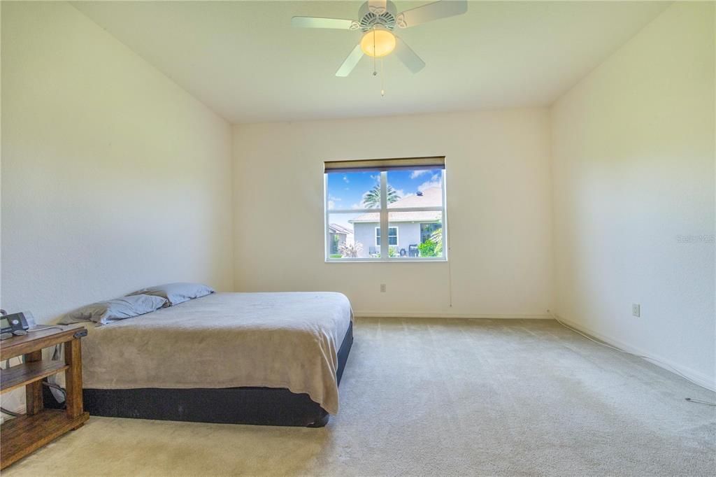 For Sale: $395,000 (3 beds, 2 baths, 2074 Square Feet)