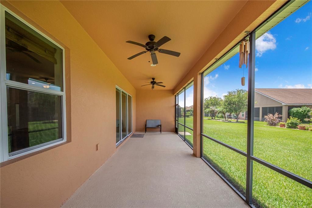 For Sale: $395,000 (3 beds, 2 baths, 2074 Square Feet)