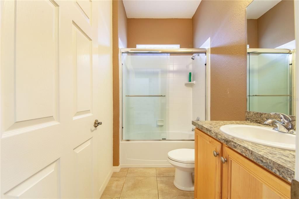 For Sale: $395,000 (3 beds, 2 baths, 2074 Square Feet)