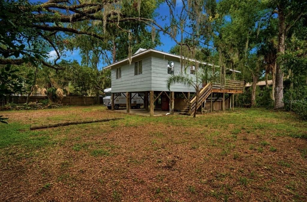 На продажу: $449,000 (2 спален, 1 ванн, 864 Квадратных фут)