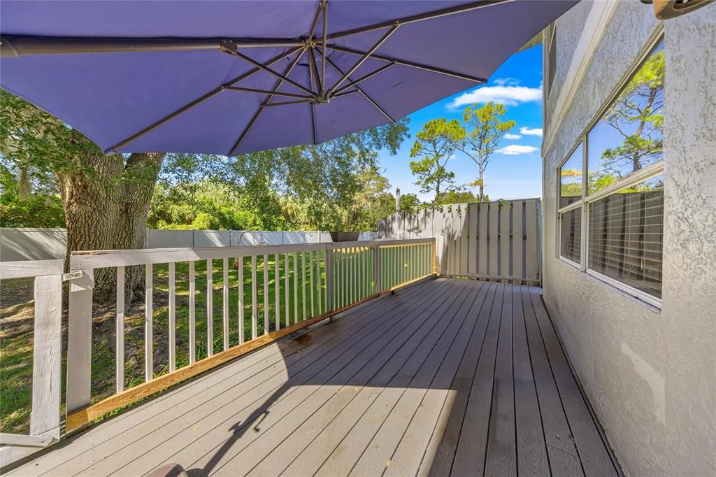 En Venta: $349,000 (4 camas, 3 baños, 2050 Pies cuadrados)
