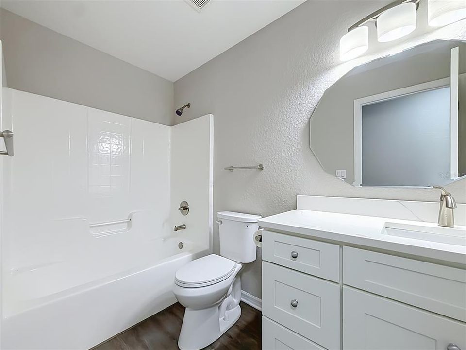 For Sale: $299,000 (4 beds, 2 baths, 2528 Square Feet)