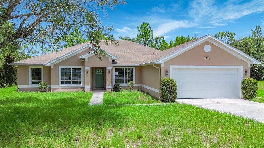 For Sale: $299,000 (4 beds, 2 baths, 2528 Square Feet)