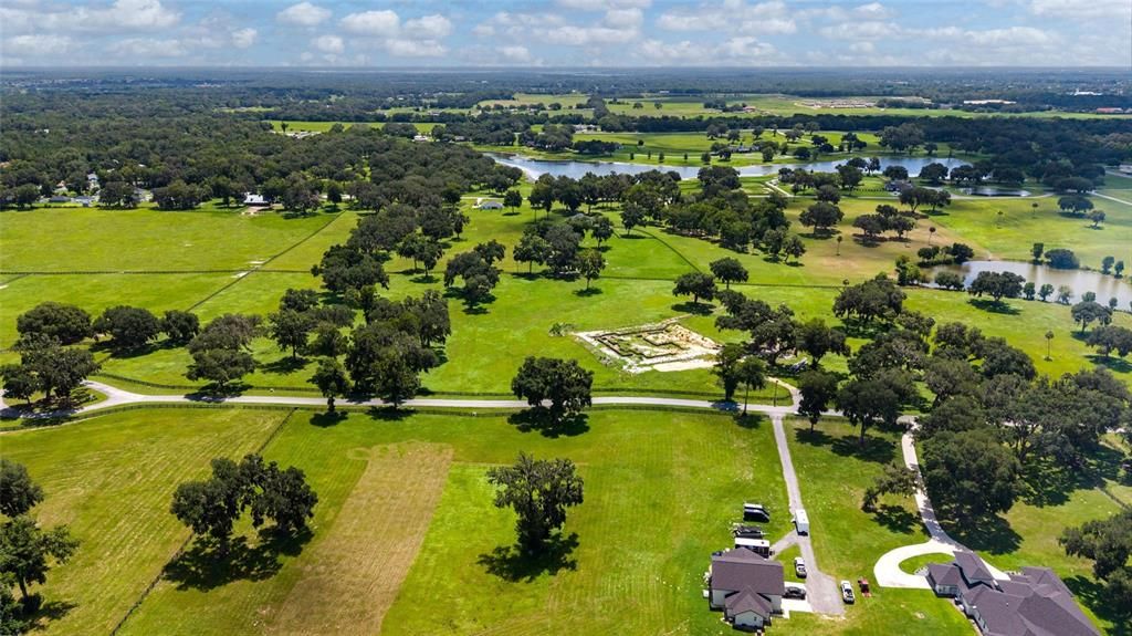 En Venta: $892,500 (16.84 acres)