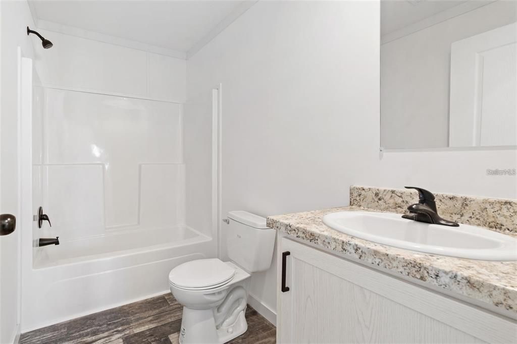 En Venta: $264,000 (3 camas, 2 baños, 1066 Pies cuadrados)
