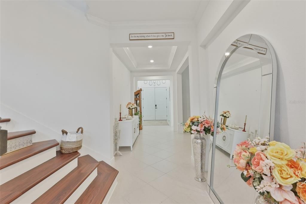 For Sale: $835,000 (5 beds, 5 baths, 4281 Square Feet)