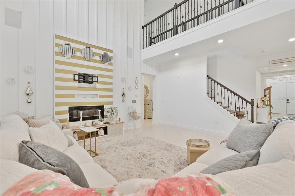 For Sale: $835,000 (5 beds, 5 baths, 4281 Square Feet)