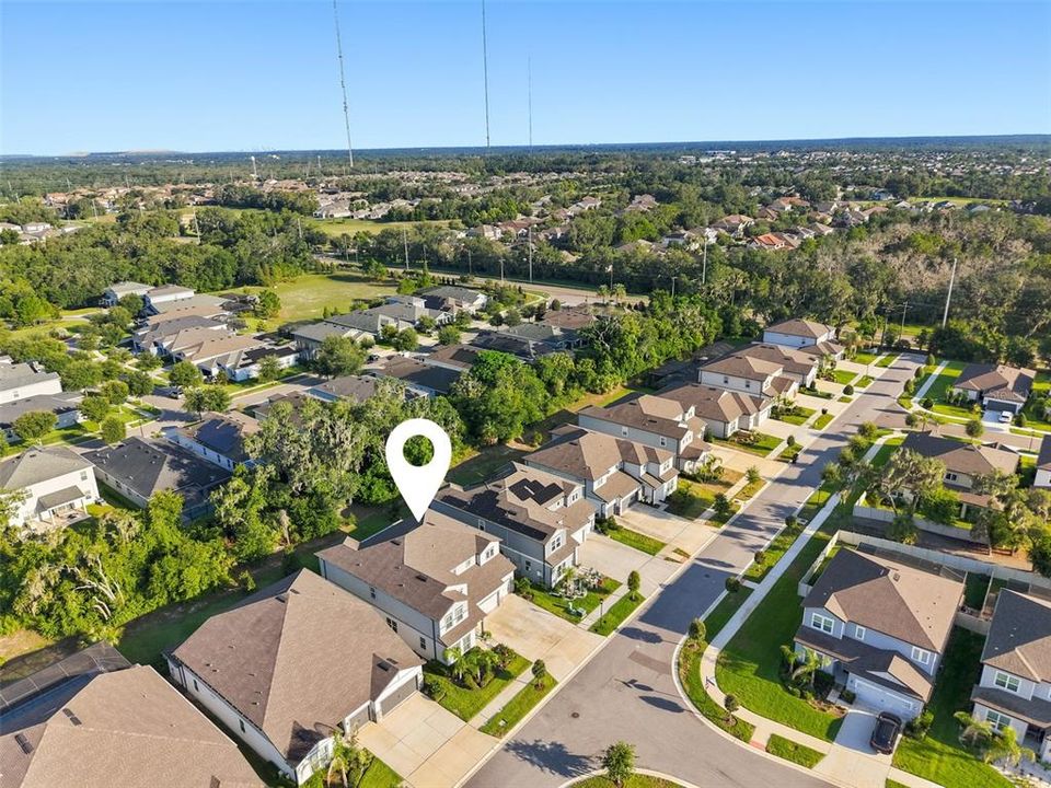 For Sale: $835,000 (5 beds, 5 baths, 4281 Square Feet)