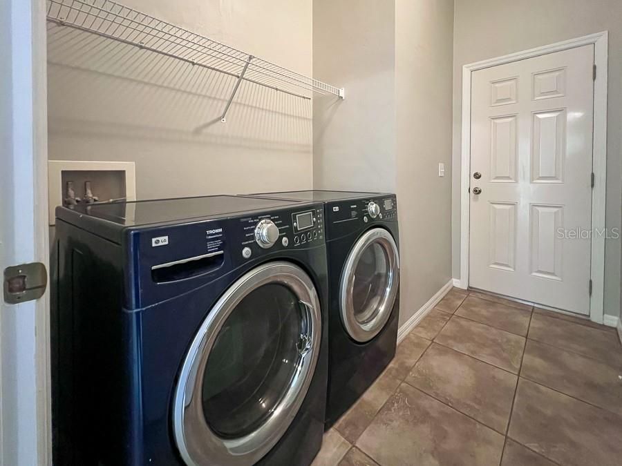 For Rent: $2,825 (4 beds, 3 baths, 2351 Square Feet)